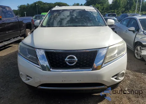 2015 Nissan Pathfinder S z USA, uszkodzony, nr VIN 5N1AR2MM0FC612222